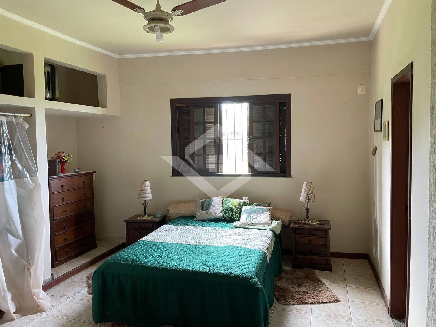 Casa à venda e aluguel com 7 quartos, 2300m² - Foto 7