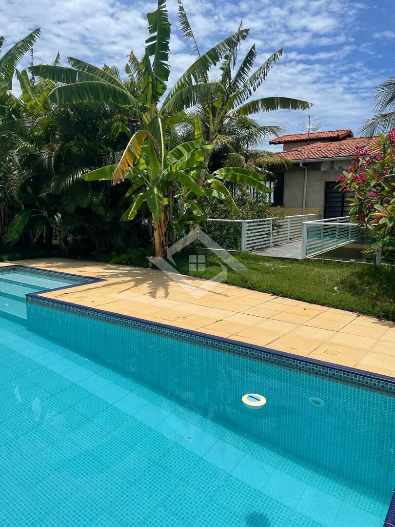 Casa à venda e aluguel com 7 quartos, 2300m² - Foto 17
