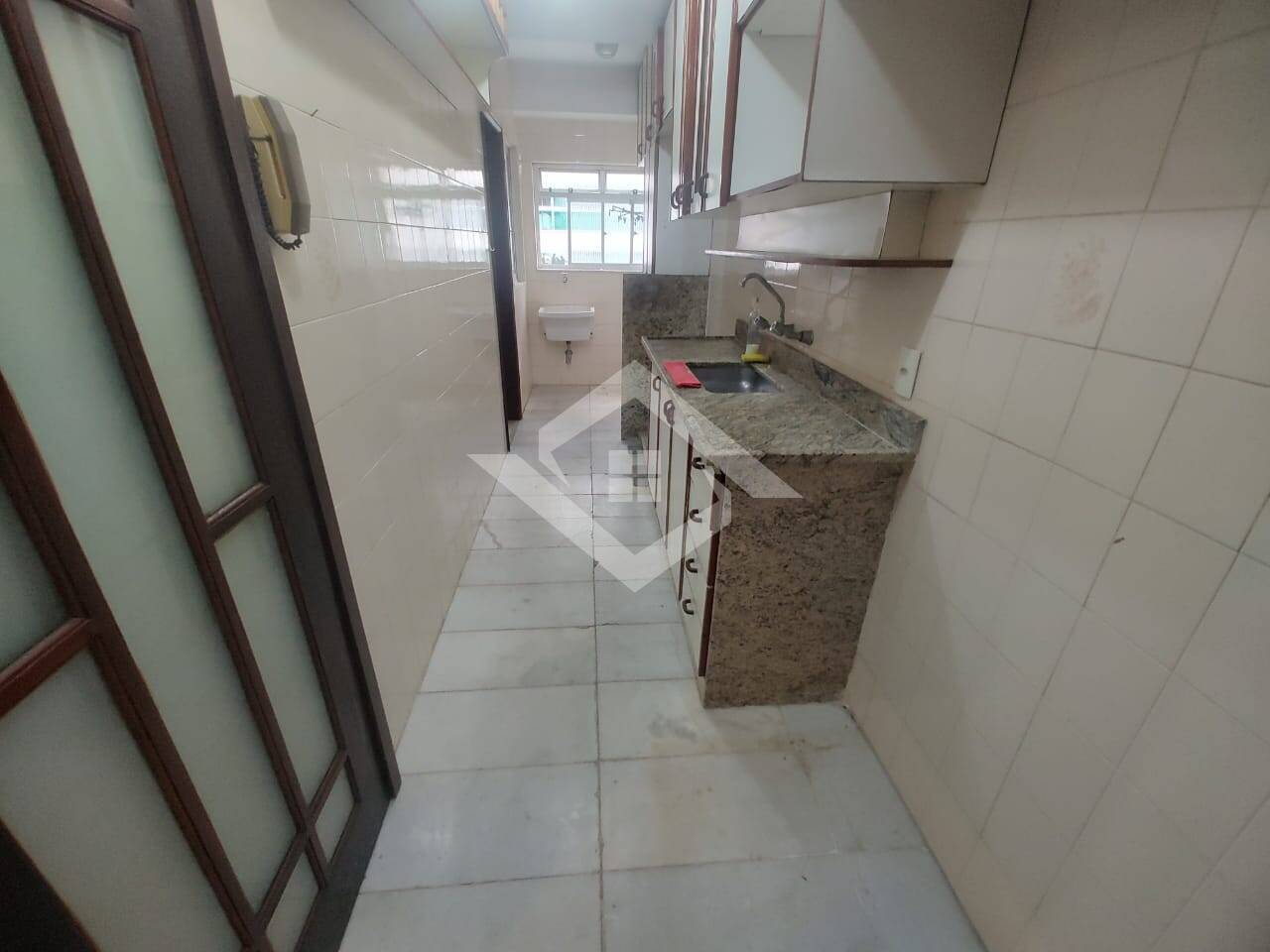 Apartamento para alugar com 2 quartos, 77m² - Foto 29