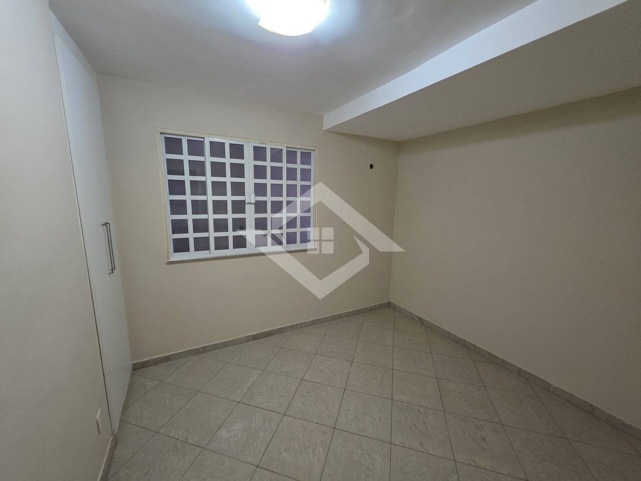 Casa, 3 quartos, 280 m² - Foto 6