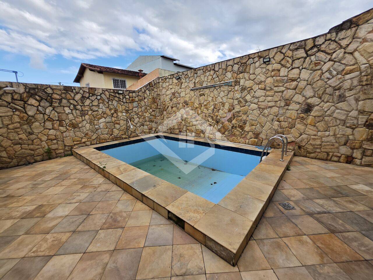 Casa, 3 quartos, 280 m² - Foto 29