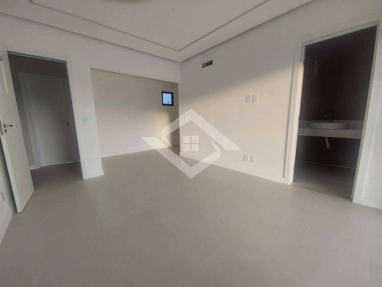 Casa de Condomínio à venda com 4 quartos, 220m² - Foto 9