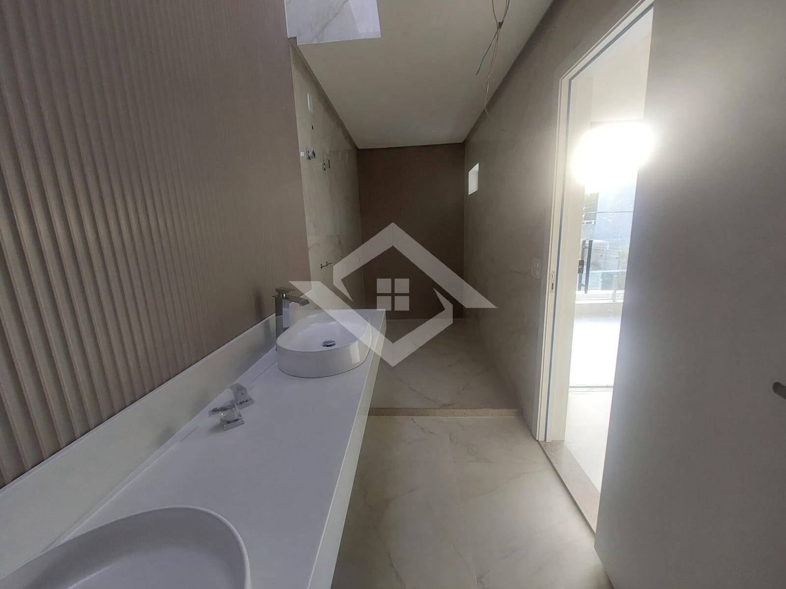 Casa de Condomínio à venda com 4 quartos, 220m² - Foto 11