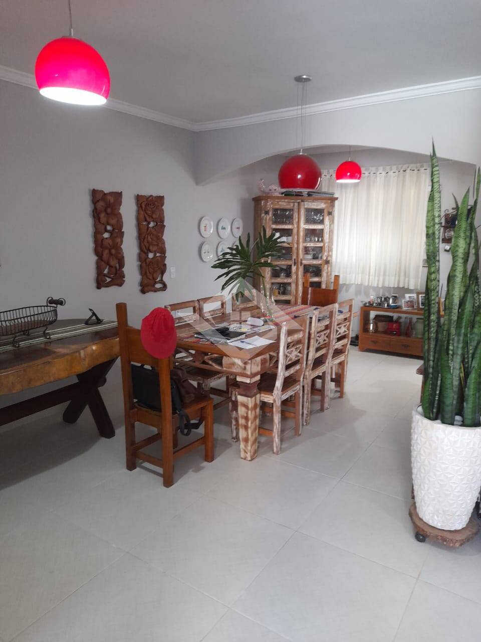 Casa à venda com 3 quartos, 86m² - Foto 1