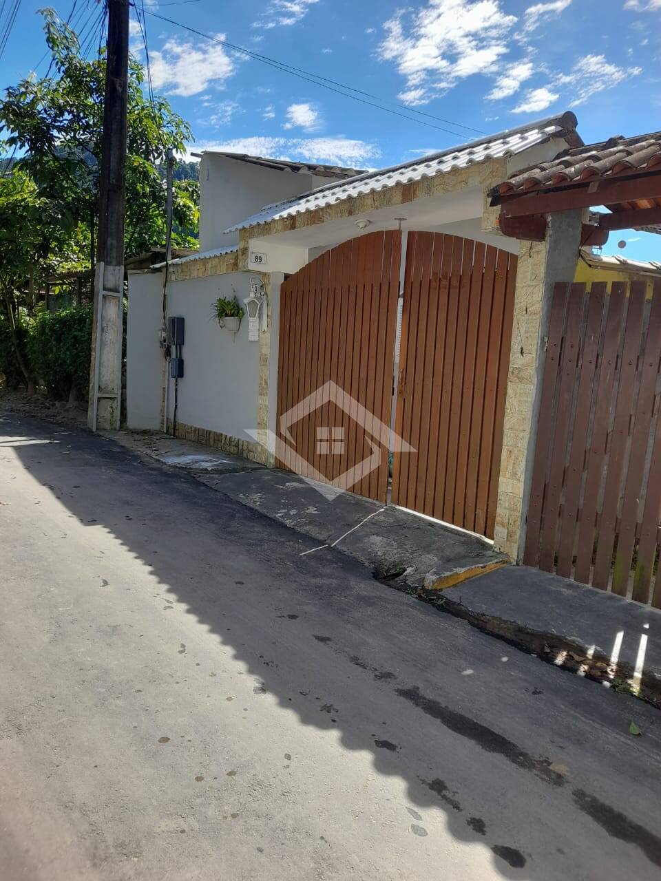Casa à venda com 3 quartos, 86m² - Foto 9