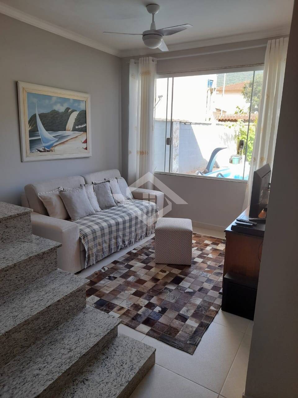 Casa à venda com 3 quartos, 86m² - Foto 4