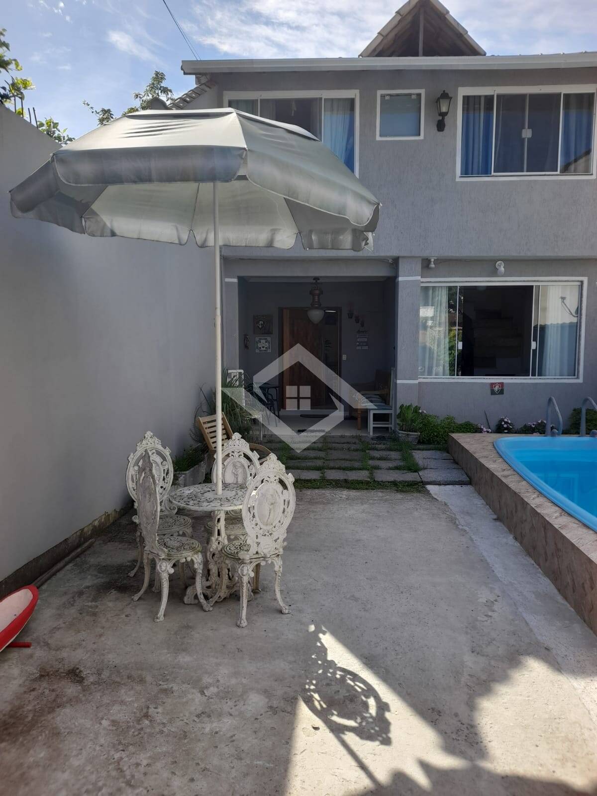 Casa à venda com 3 quartos, 86m² - Foto 11