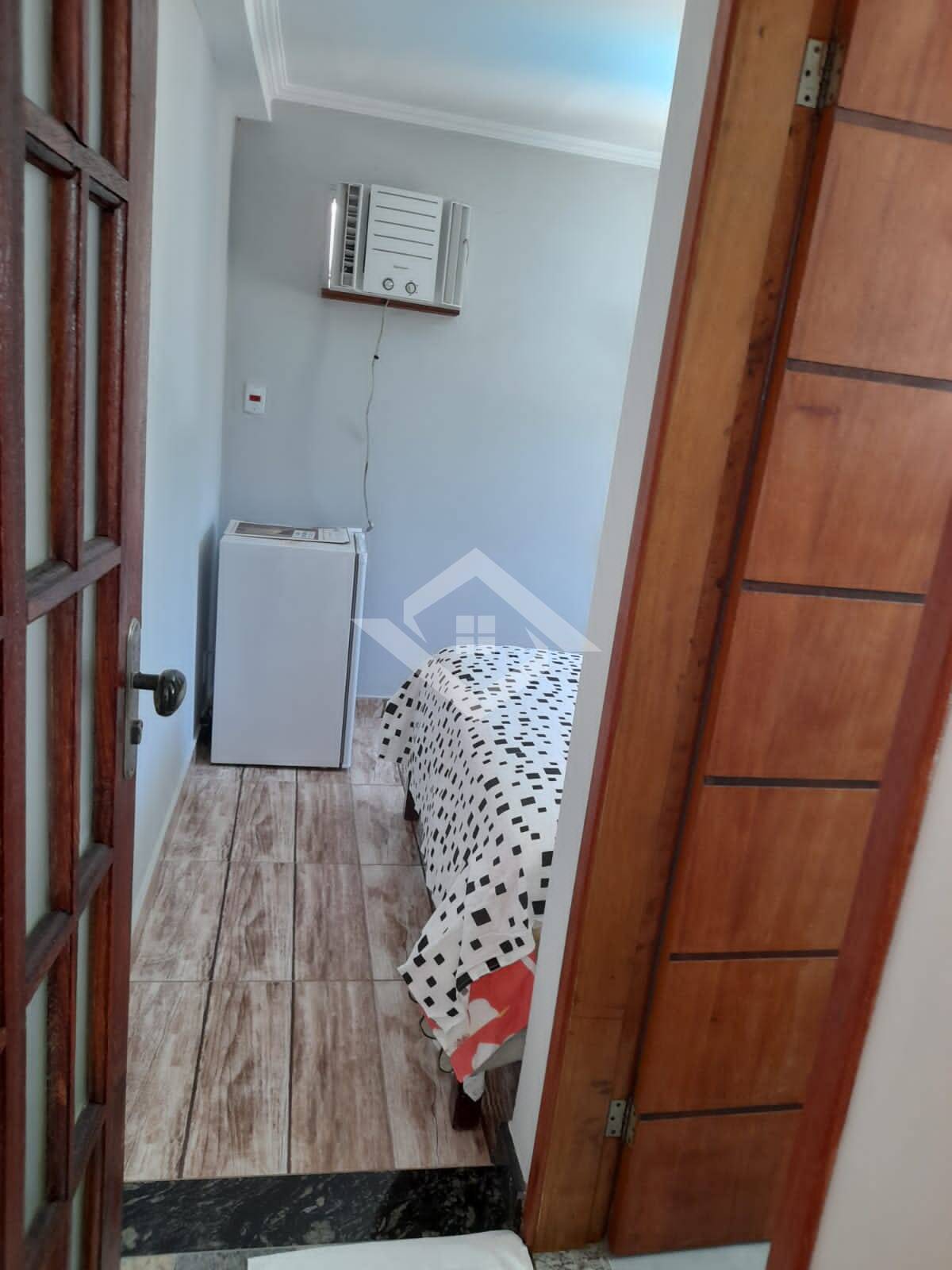 Casa à venda com 3 quartos, 86m² - Foto 14