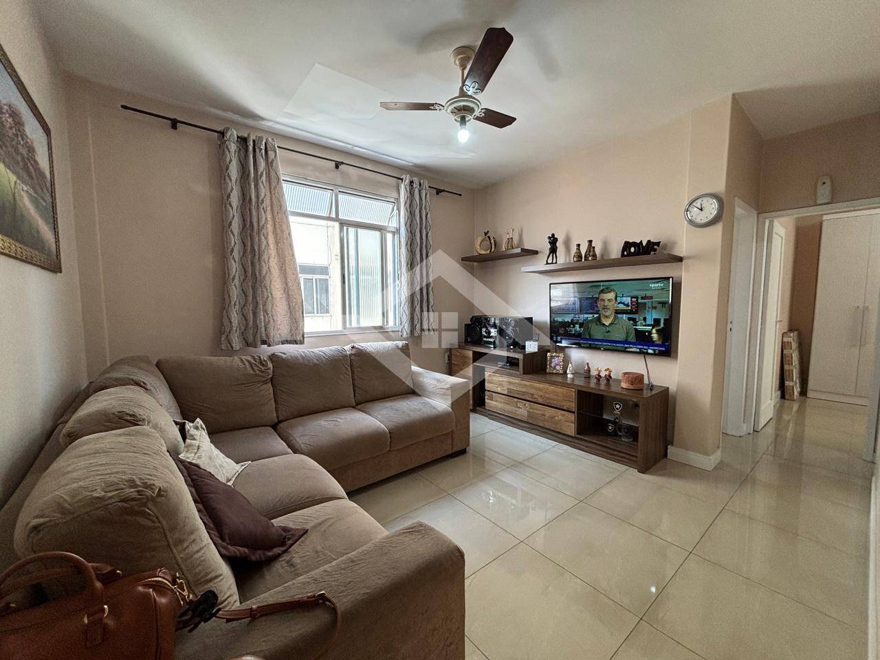 Apartamento à venda com 2 quartos, 60m² - Foto 5