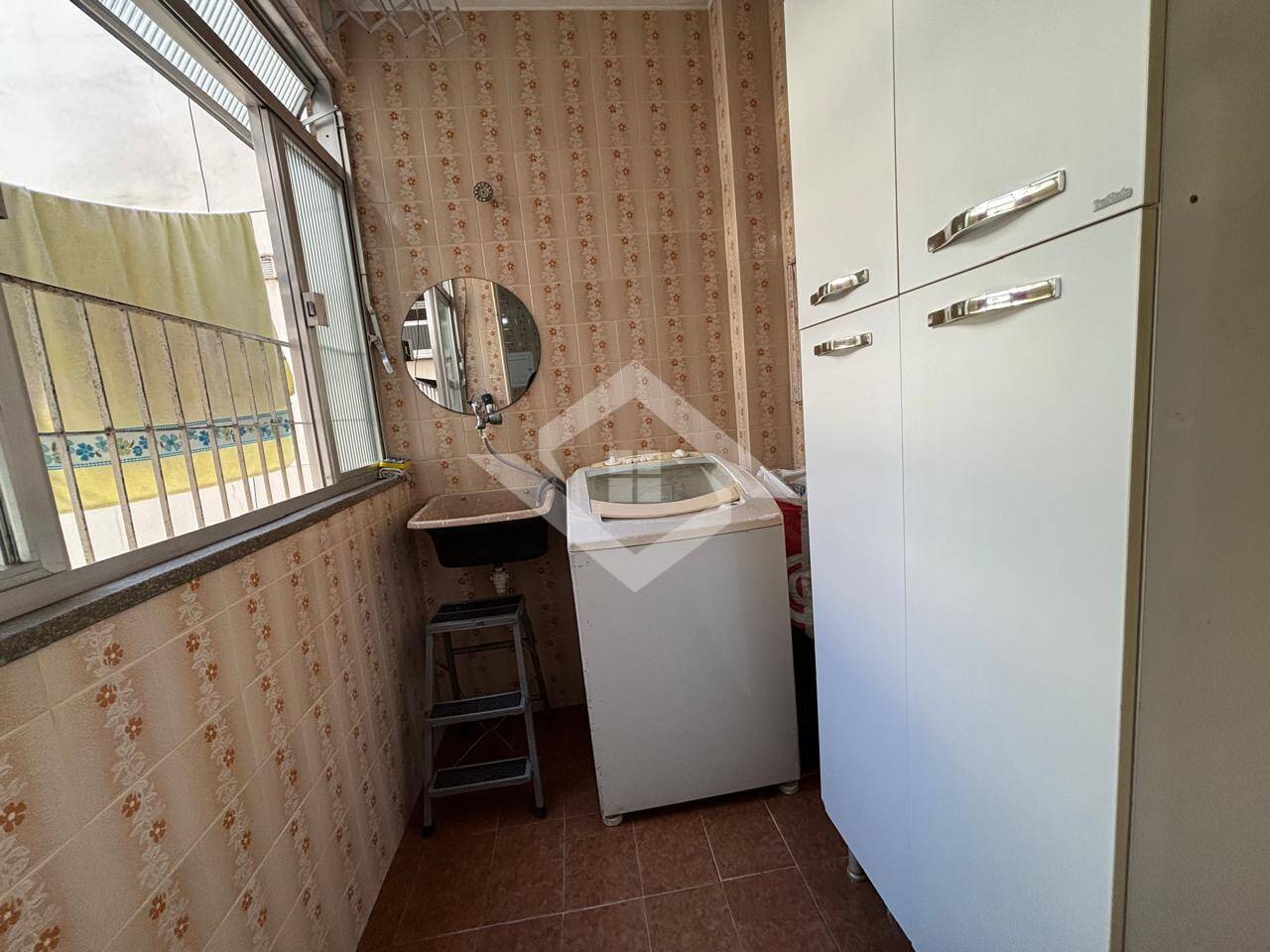 Apartamento à venda com 2 quartos, 60m² - Foto 10