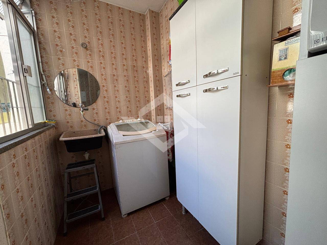 Apartamento à venda com 2 quartos, 60m² - Foto 9