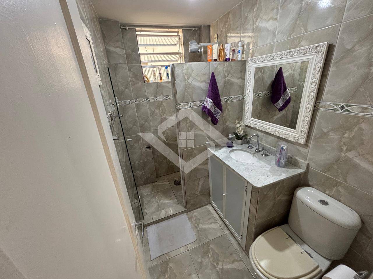 Apartamento à venda com 2 quartos, 60m² - Foto 13