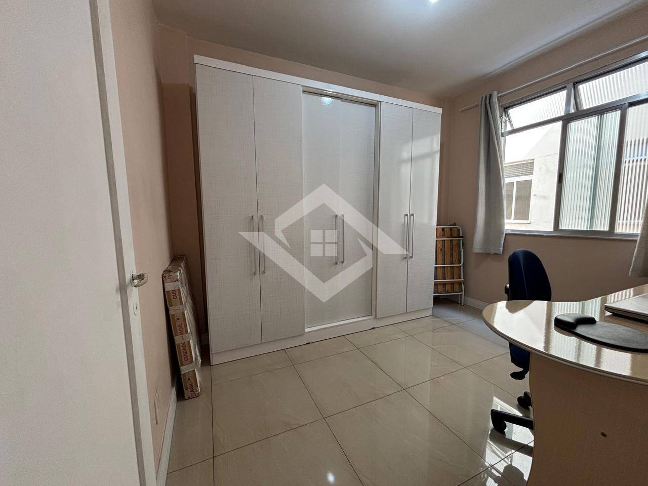 Apartamento à venda com 2 quartos, 60m² - Foto 14