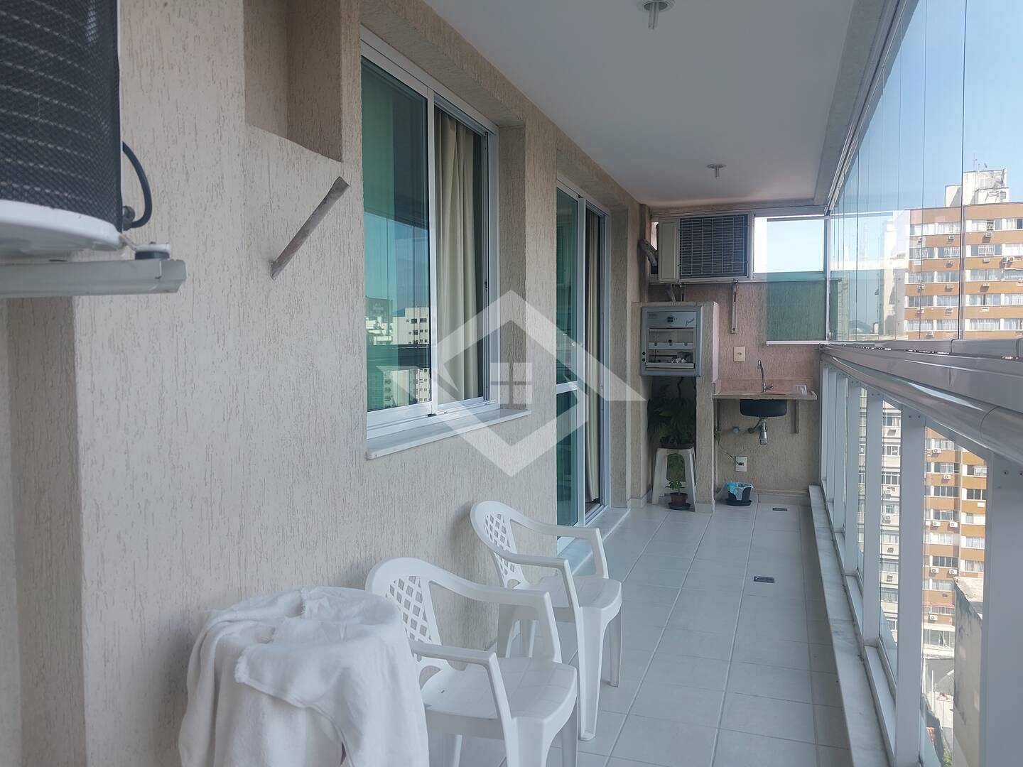 Apartamento à venda com 3 quartos, 100m² - Foto 6