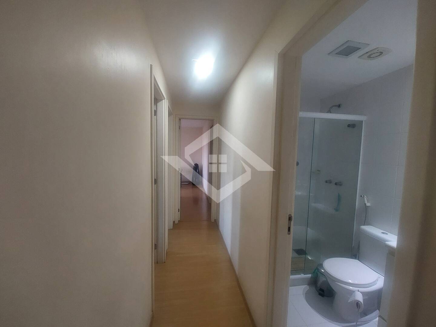 Apartamento à venda com 3 quartos, 100m² - Foto 8