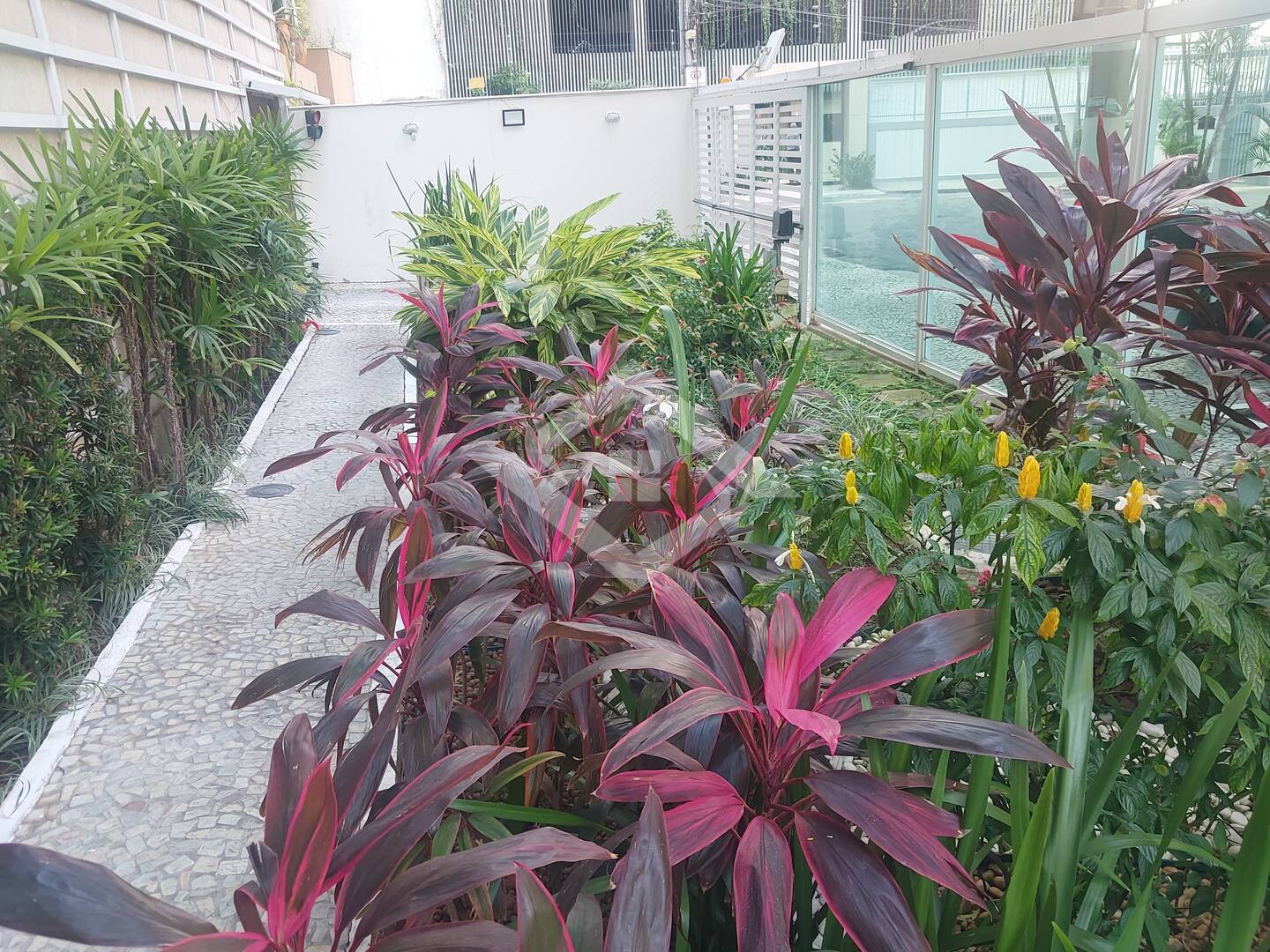 Apartamento à venda com 3 quartos, 100m² - Foto 29