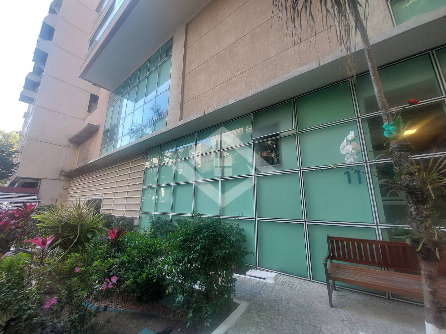 Apartamento à venda com 3 quartos, 100m² - Foto 31