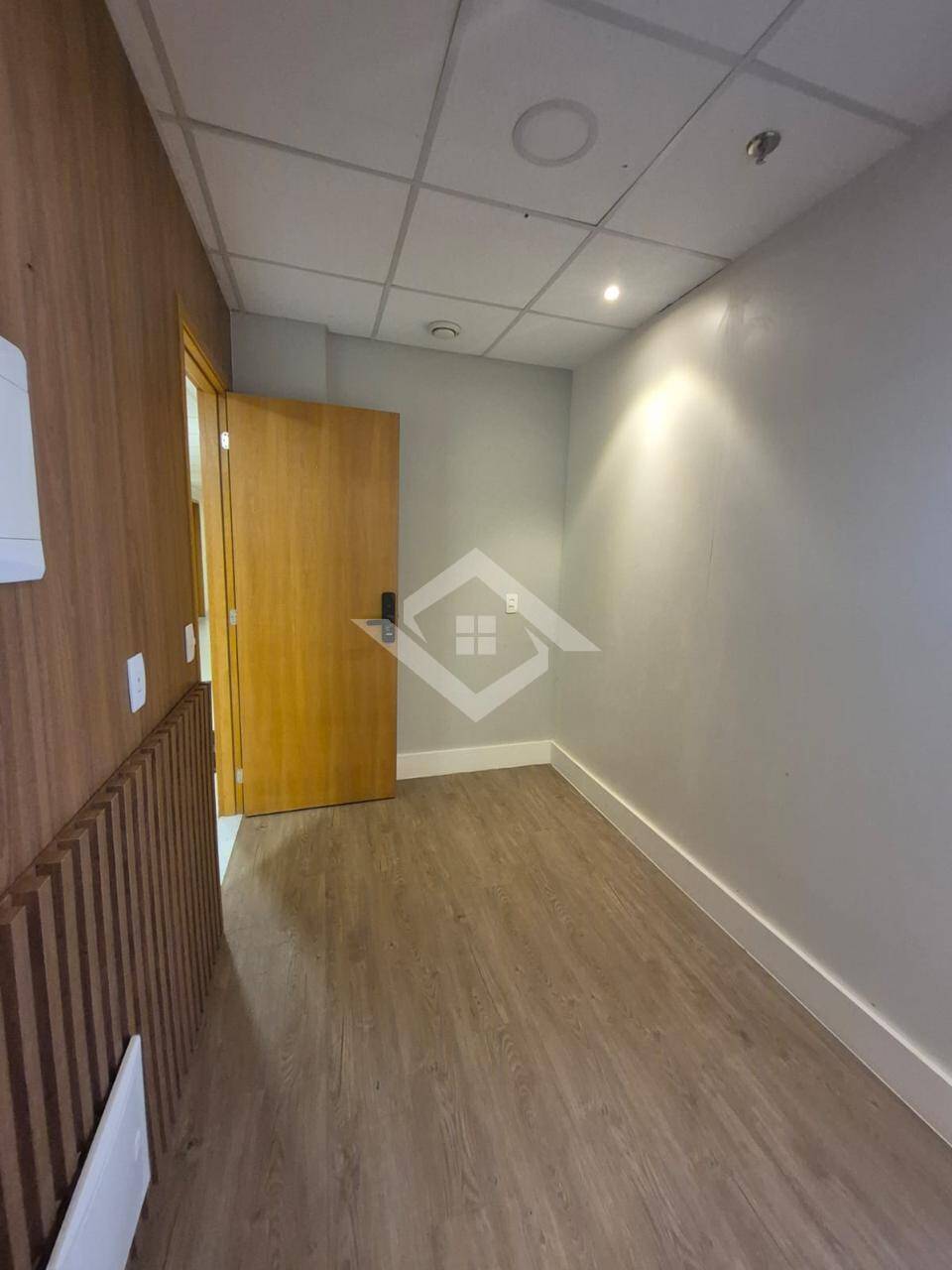 Prédio Inteiro para alugar, 26m² - Foto 7