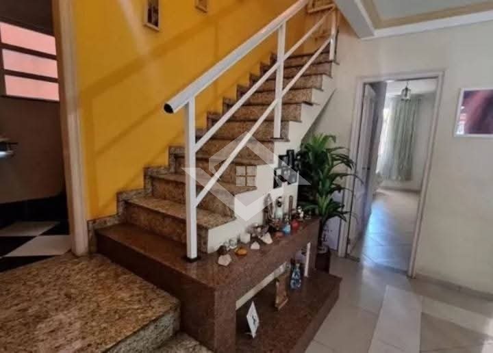 Casa, 3 quartos, 260 m² - Foto 8