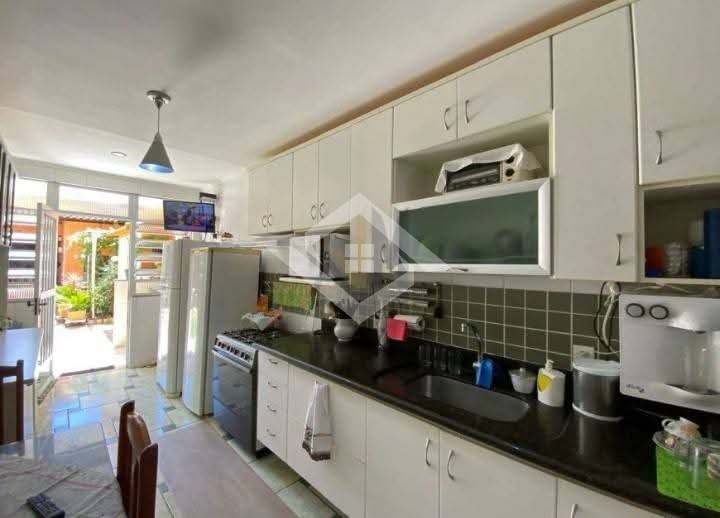 Casa, 3 quartos, 260 m² - Foto 17