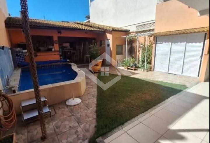Casa, 3 quartos, 260 m² - Foto 20