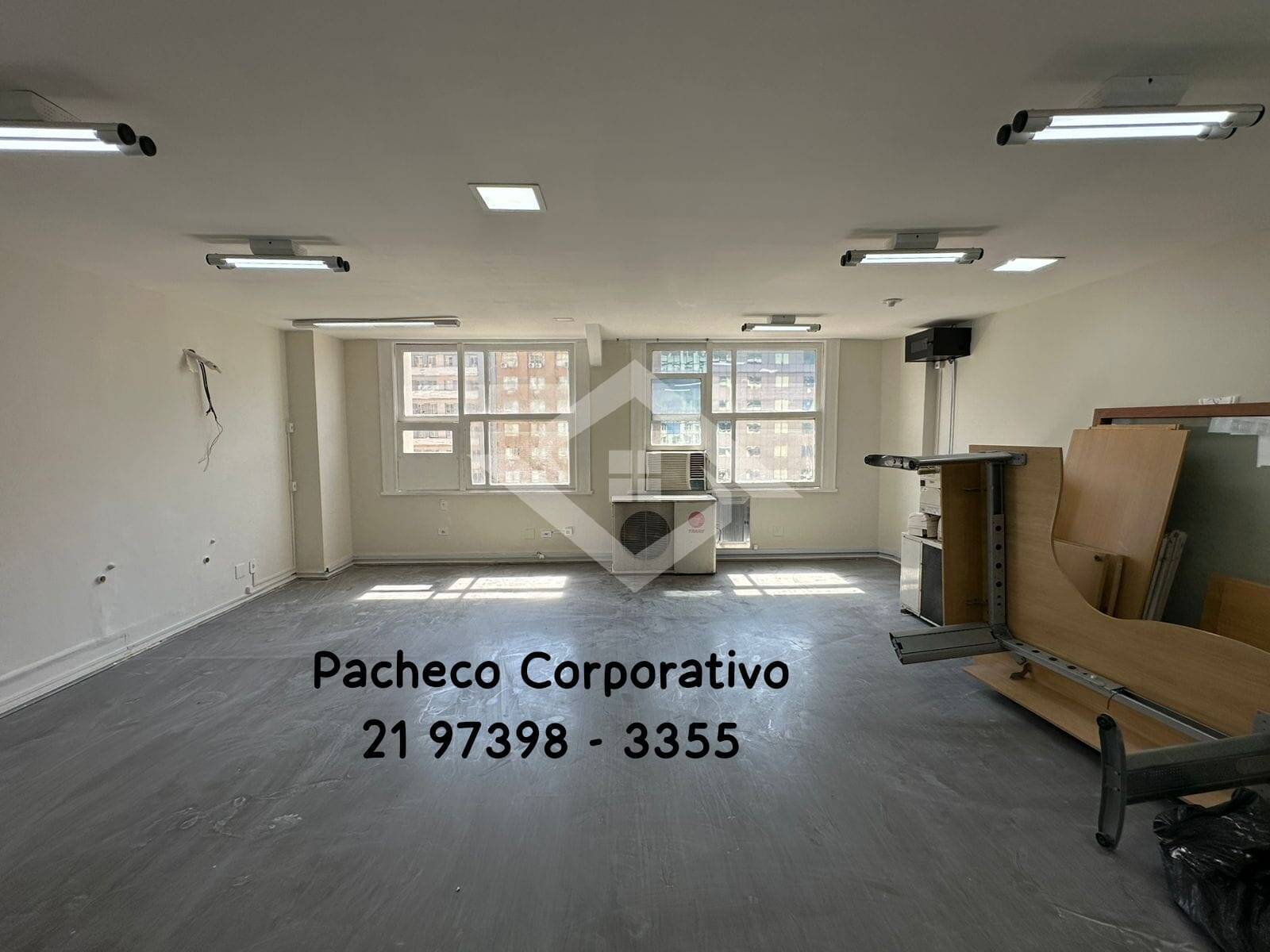 Prédio Inteiro para alugar, 60m² - Foto 1