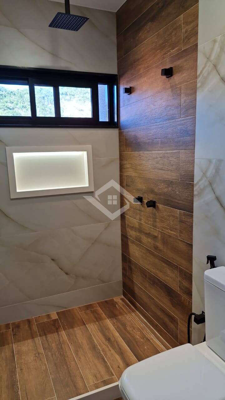 Casa à venda com 3 quartos, 263m² - Foto 6