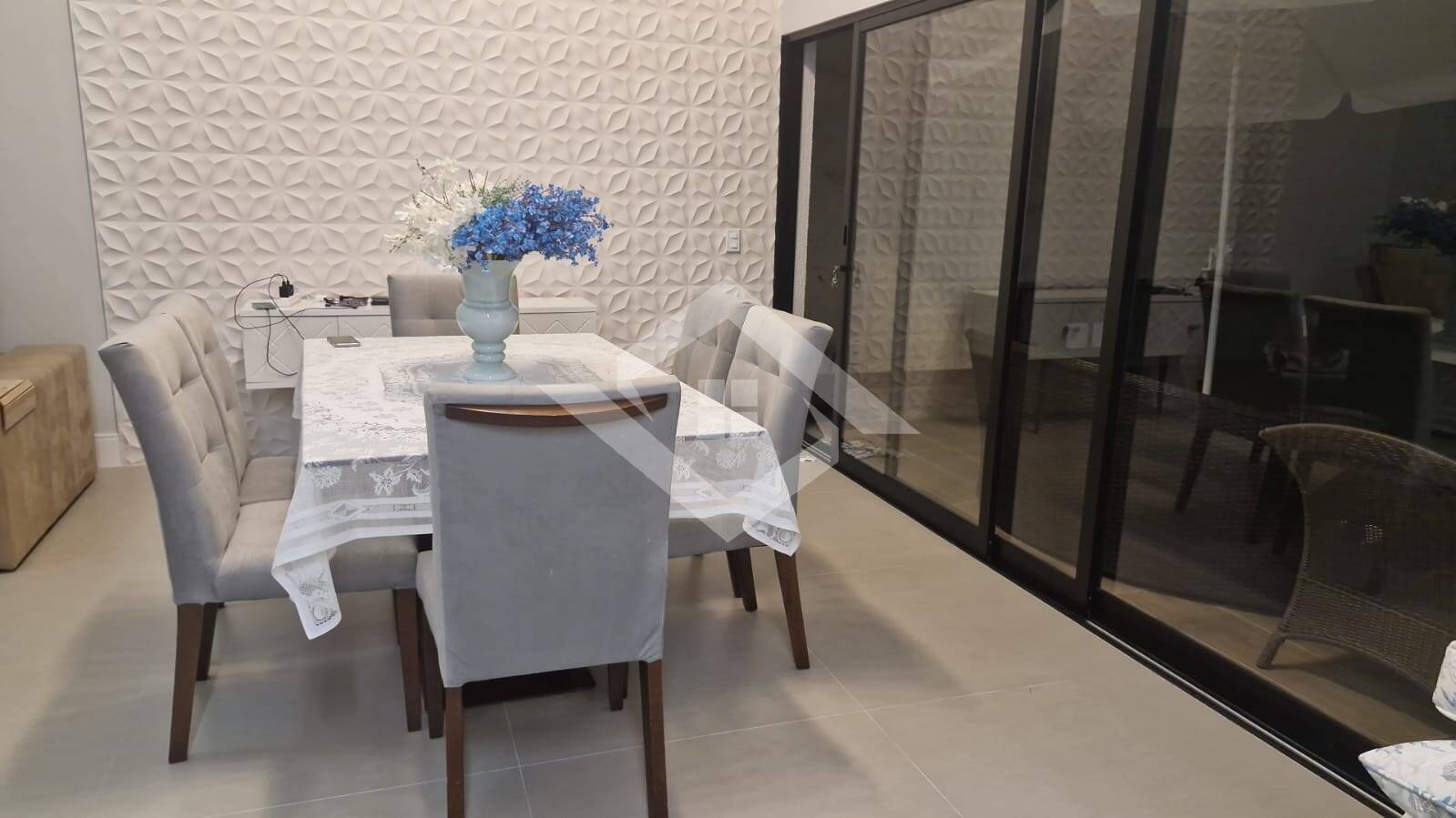 Casa à venda com 3 quartos, 263m² - Foto 28