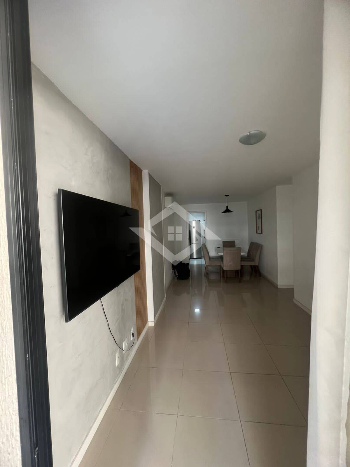 Apartamento à venda com 3 quartos, 93m² - Foto 2
