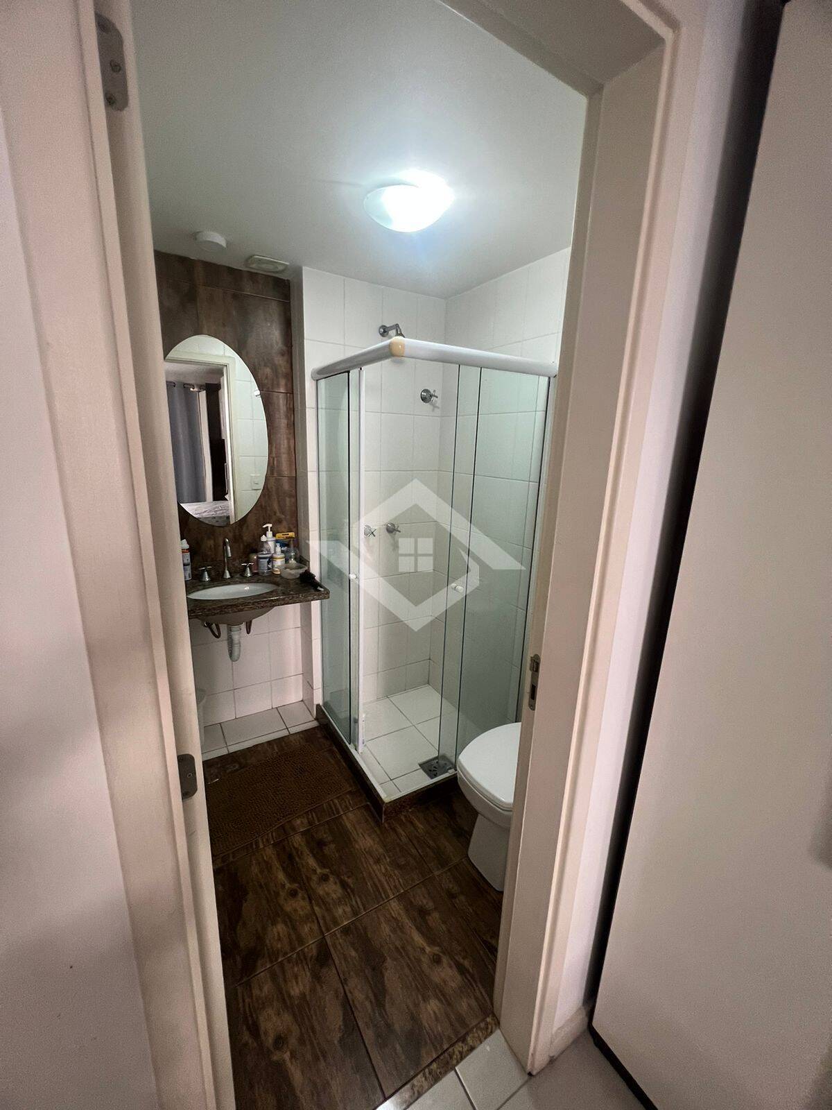 Apartamento à venda com 3 quartos, 93m² - Foto 5