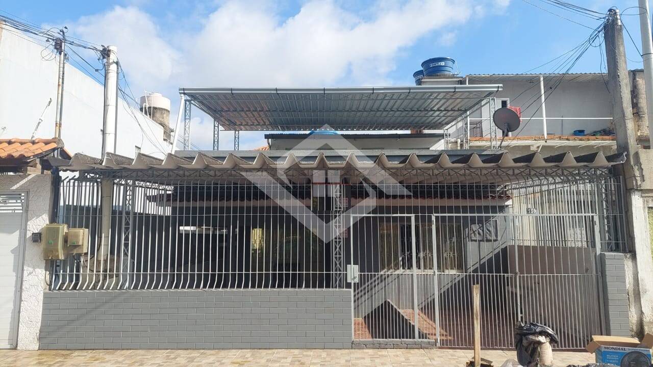 Casa à venda com 2 quartos, 200m² - Foto 1