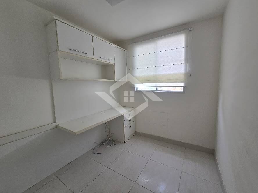 Apartamento à venda com 2 quartos, 55m² - Foto 11