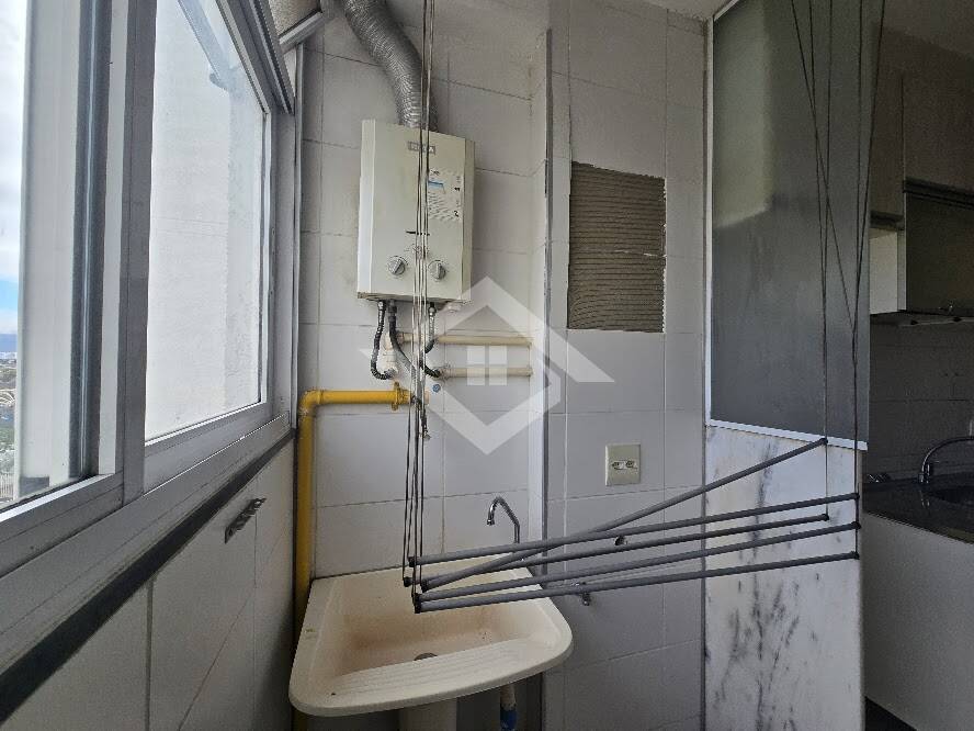 Apartamento à venda com 2 quartos, 55m² - Foto 19