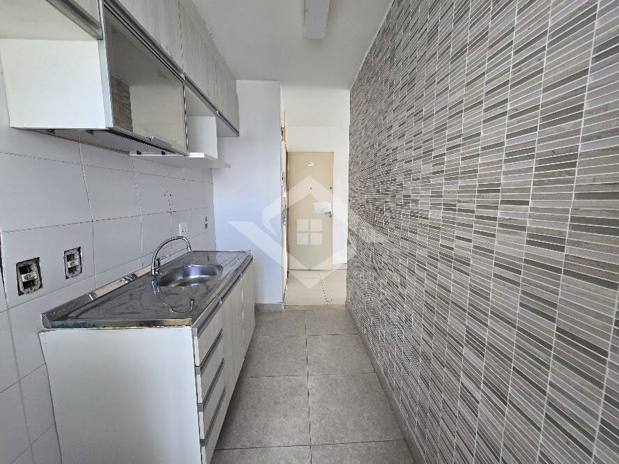 Apartamento à venda com 2 quartos, 55m² - Foto 16