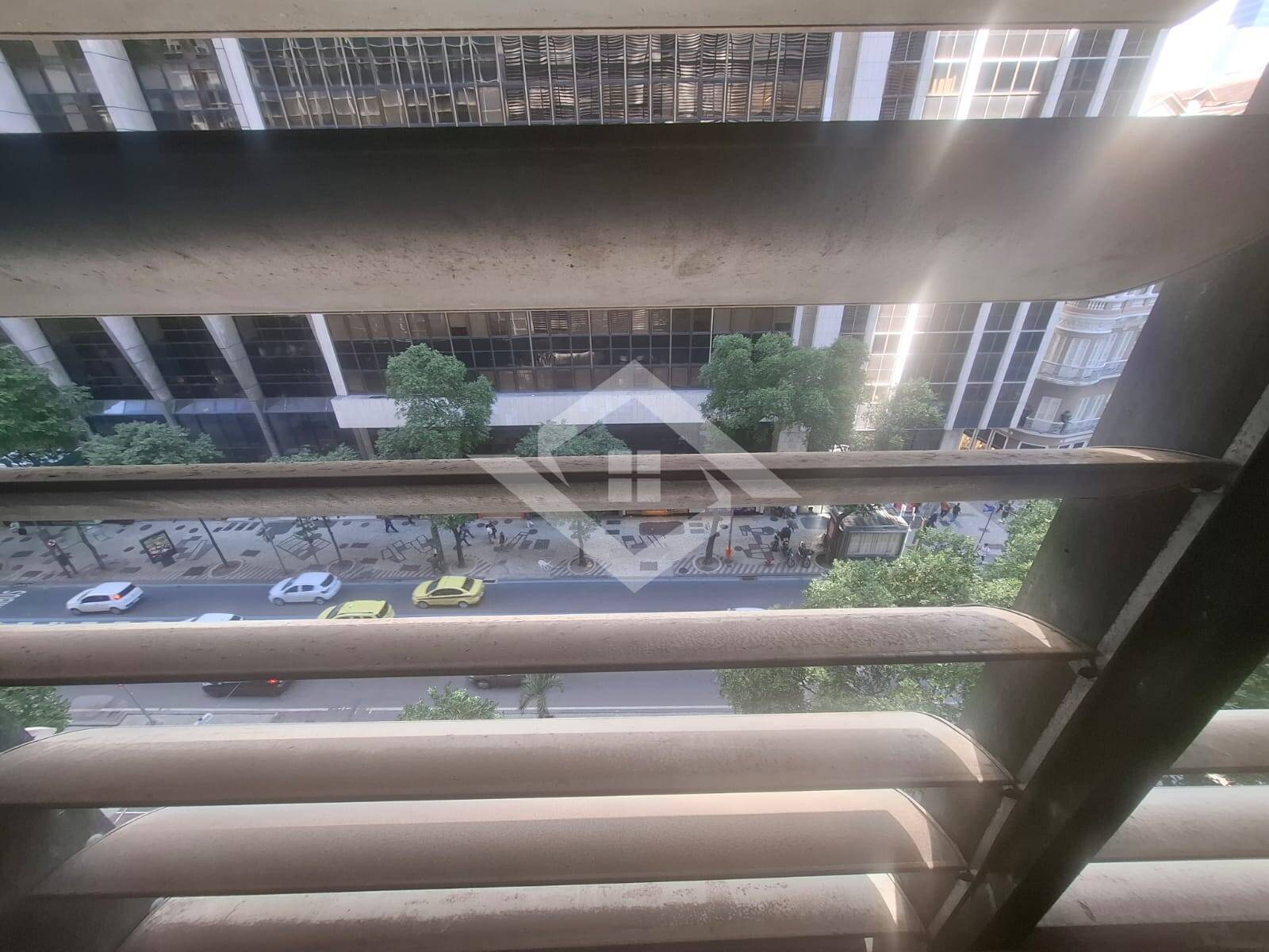 Prédio Inteiro para alugar, 130m² - Foto 16