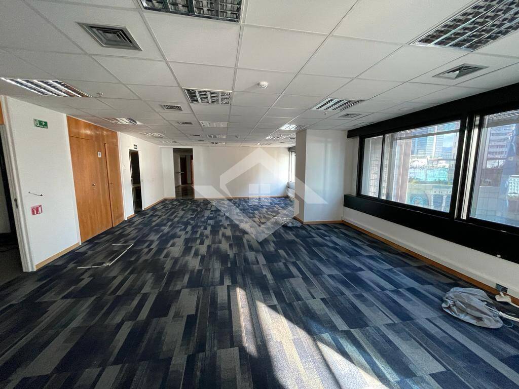 Prédio Inteiro para alugar, 226m² - Foto 3