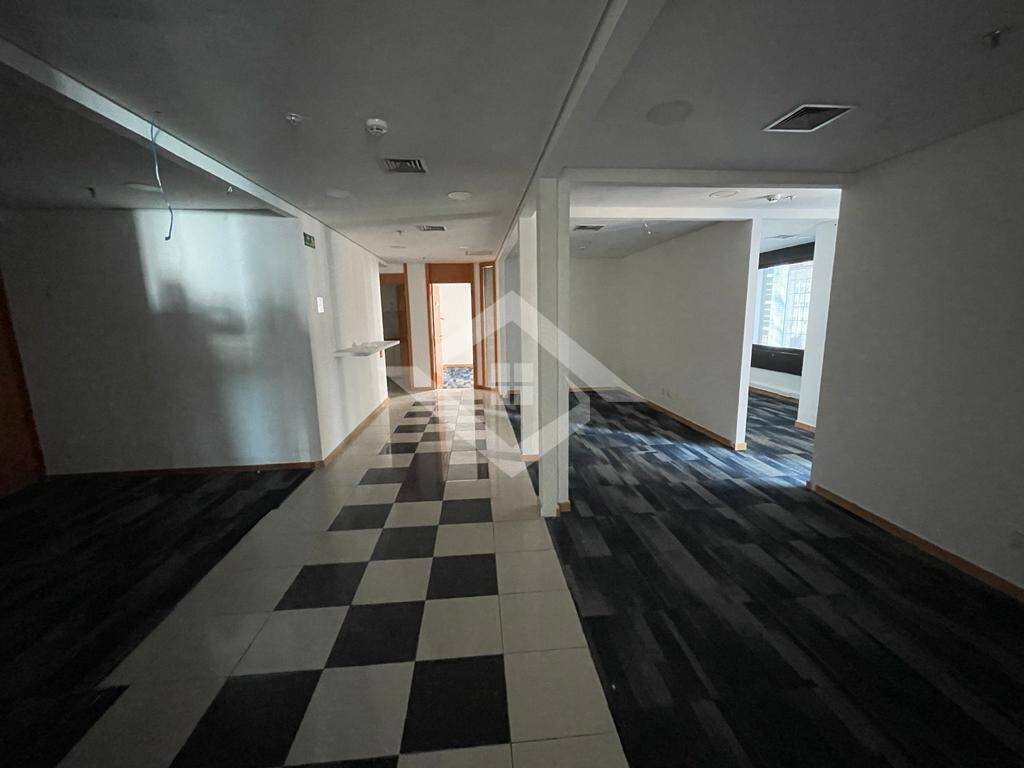 Prédio Inteiro para alugar, 226m² - Foto 12
