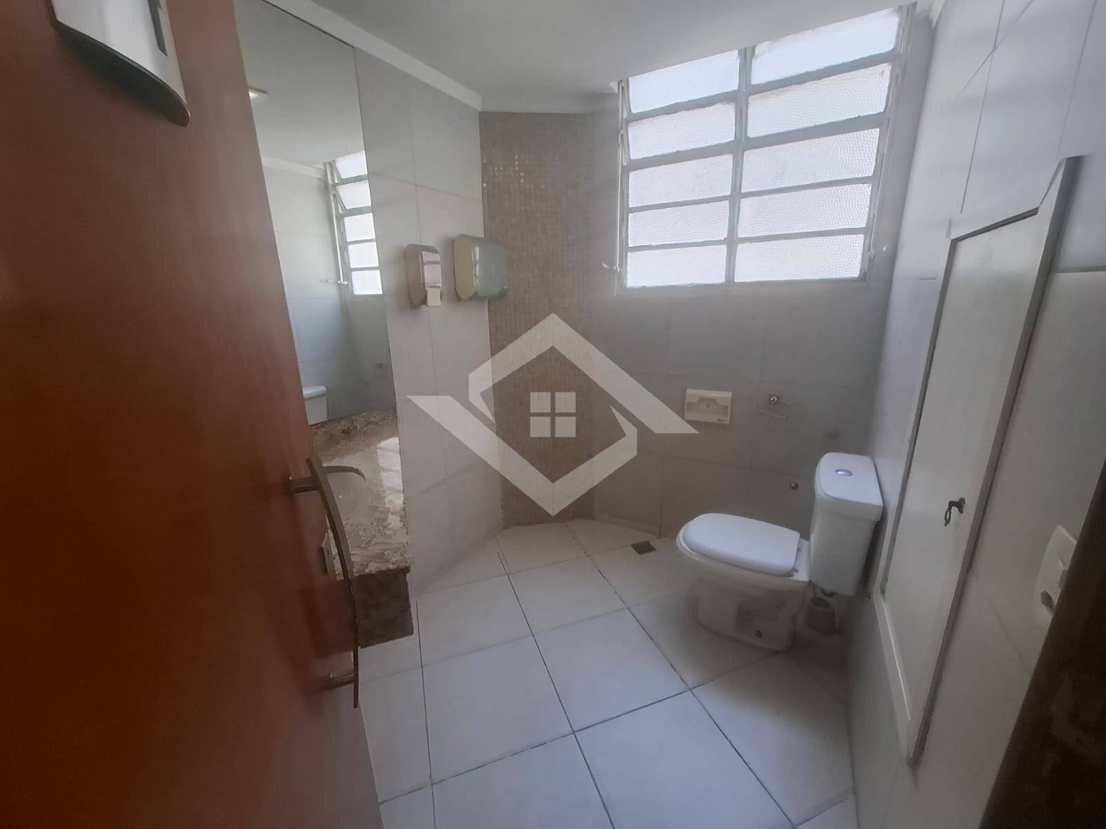 Prédio Inteiro para alugar, 135m² - Foto 9