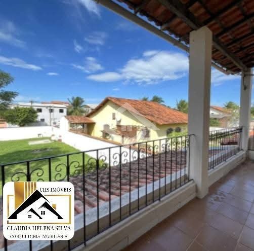 Casa à venda com 3 quartos, 250m² - Foto 2