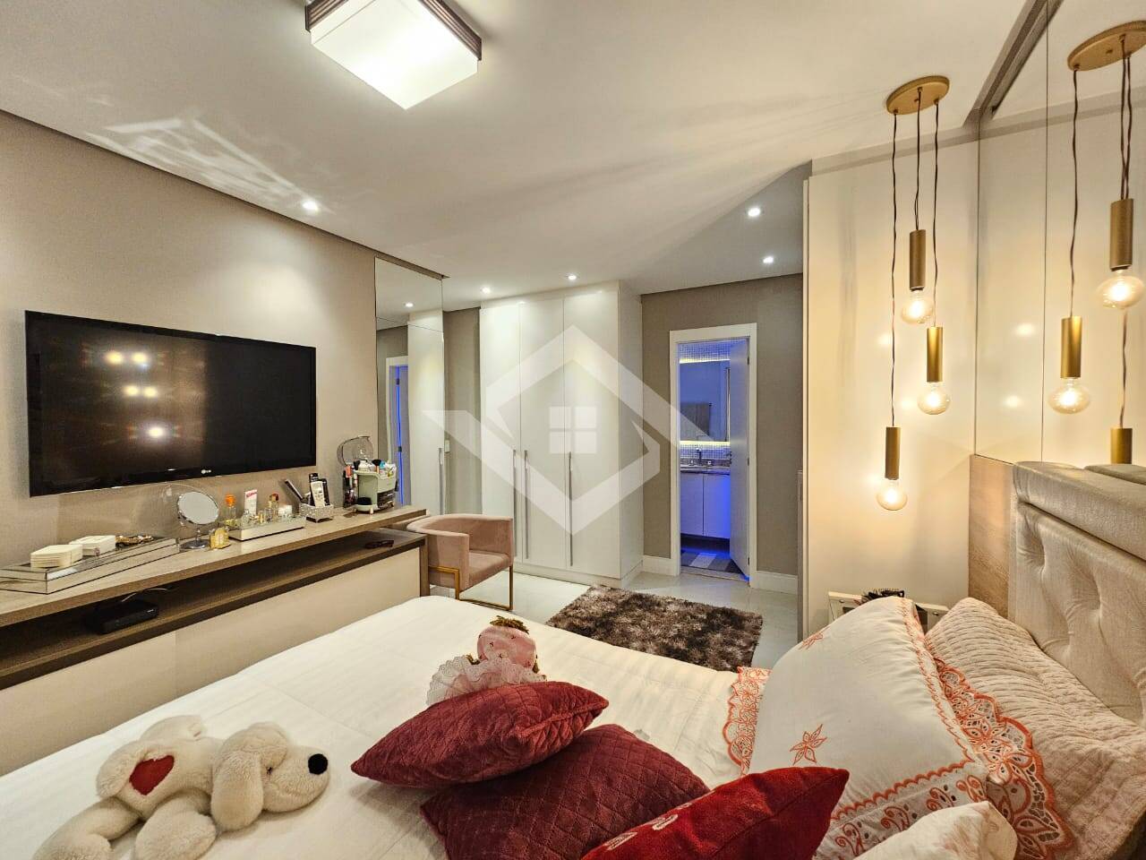 Apartamento, 3 quartos, 145 m² - Foto 2