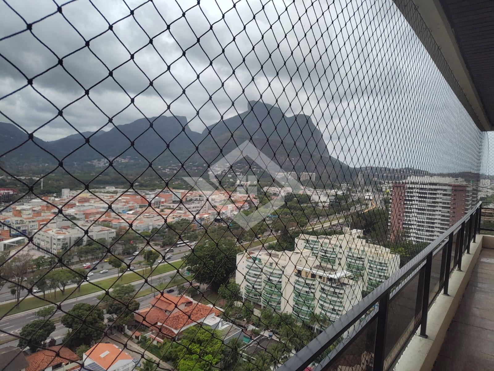 Apartamento para alugar com 4 quartos, 145m² - Foto 5