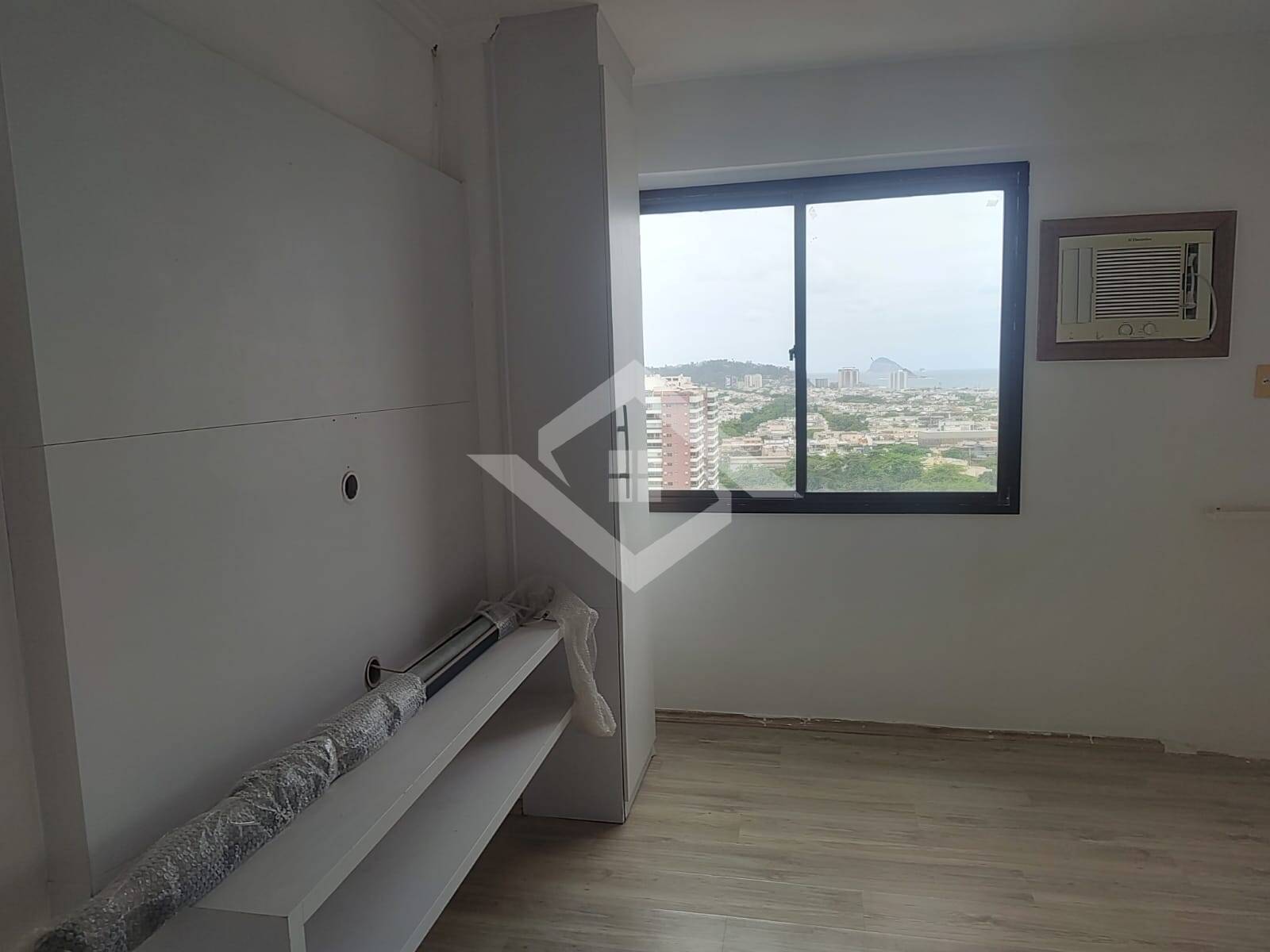 Apartamento para alugar com 4 quartos, 145m² - Foto 19