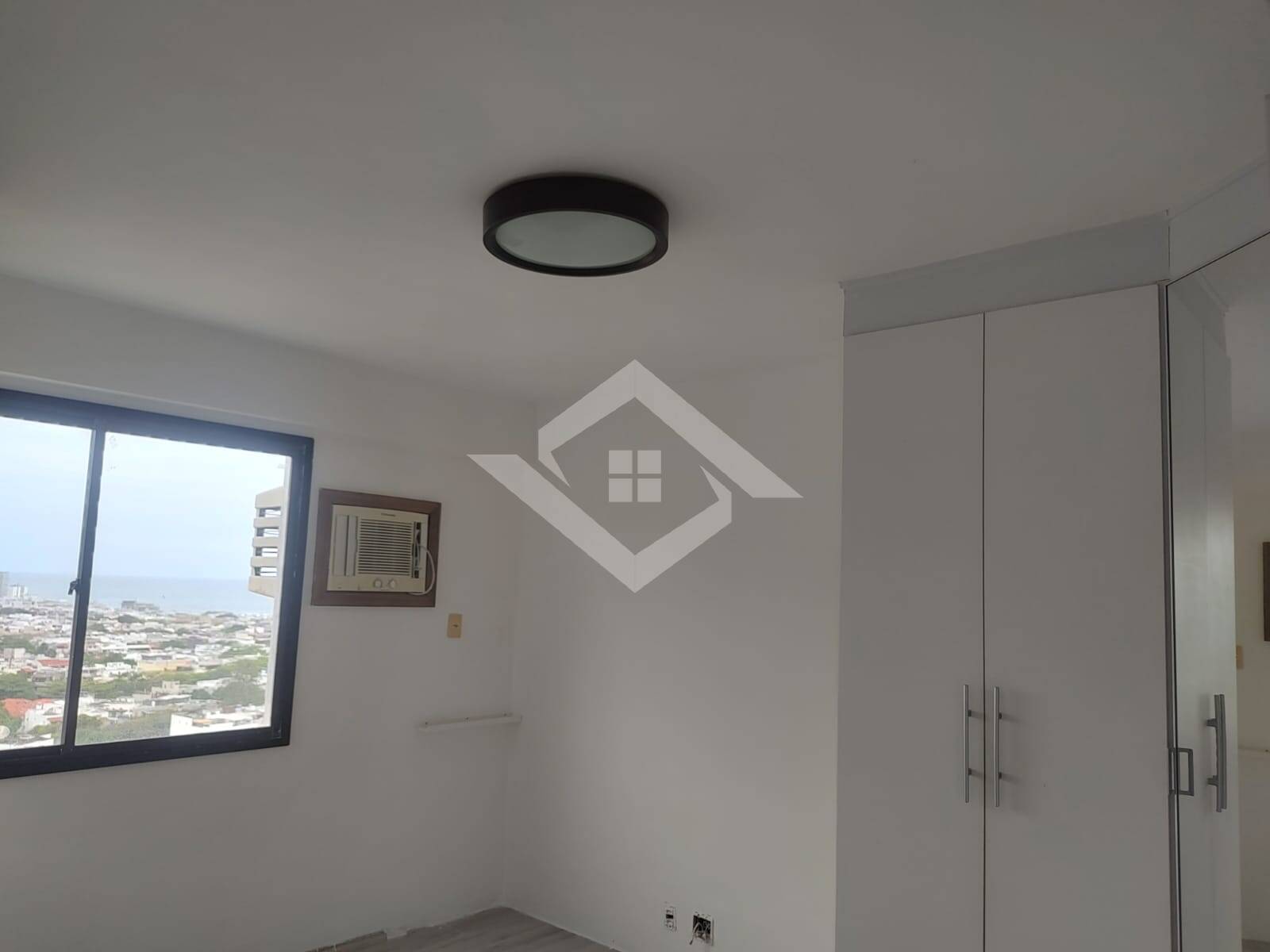 Apartamento para alugar com 4 quartos, 145m² - Foto 24