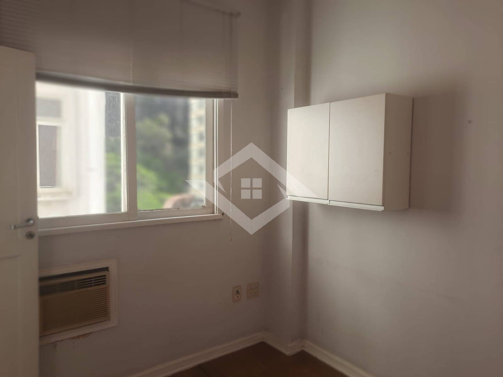 Apartamento para alugar com 3 quartos, 148m² - Foto 19