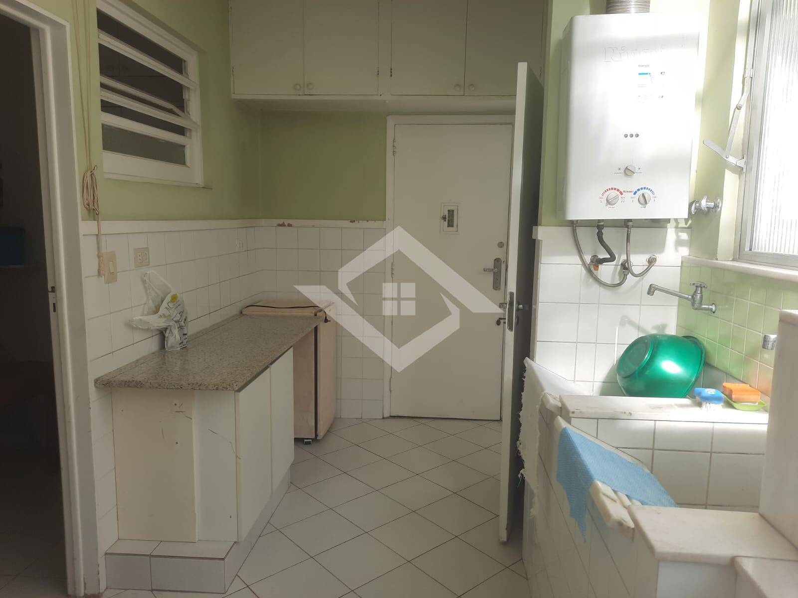 Apartamento para alugar com 3 quartos, 148m² - Foto 22