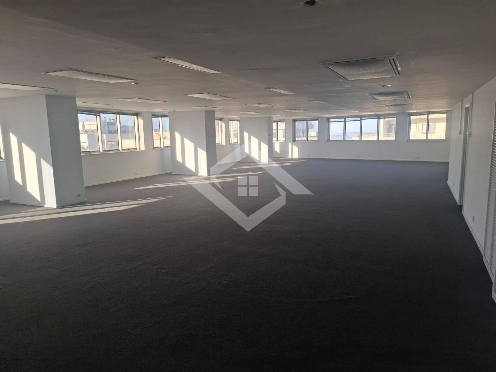 Prédio Inteiro - Foto 14