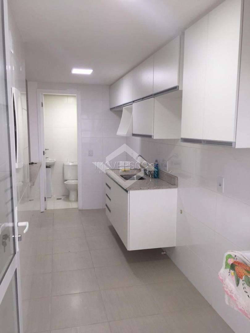 Apartamento para alugar com 2 quartos, 140m² - Foto 7
