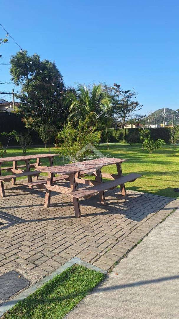 Apartamento para alugar com 2 quartos, 140m² - Foto 30