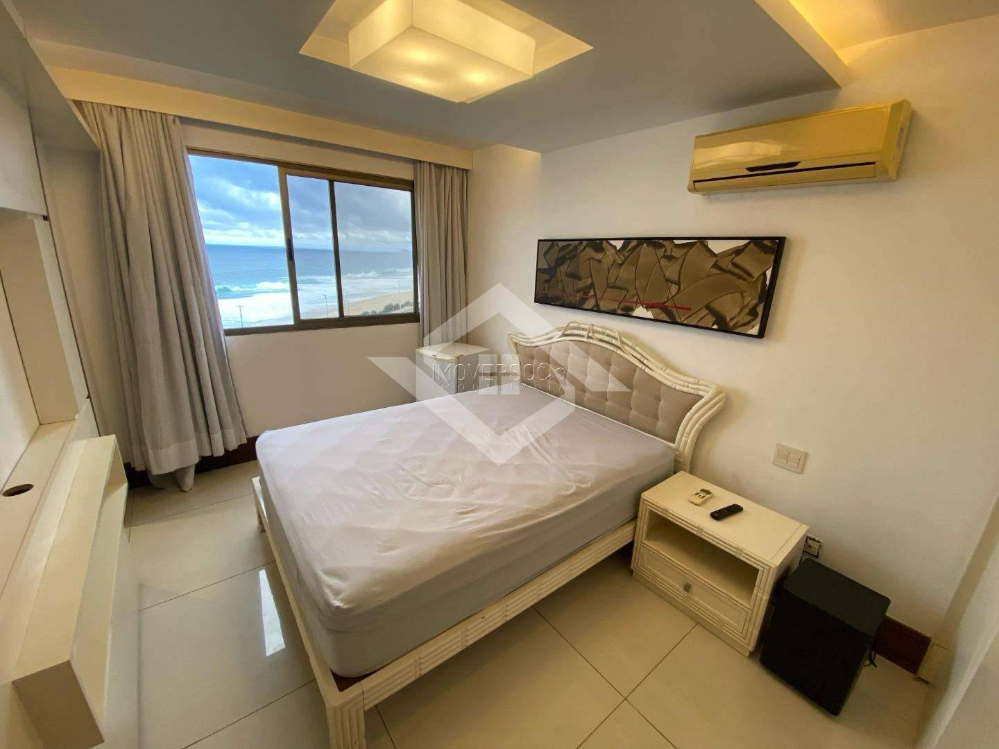 Apartamento para alugar com 4 quartos, 150m² - Foto 12
