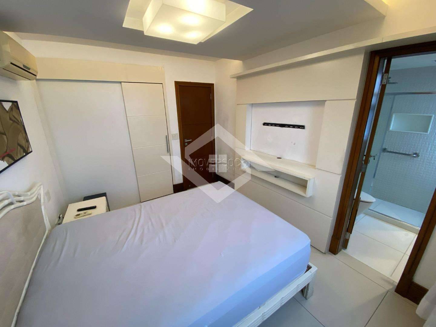 Apartamento para alugar com 4 quartos, 150m² - Foto 14